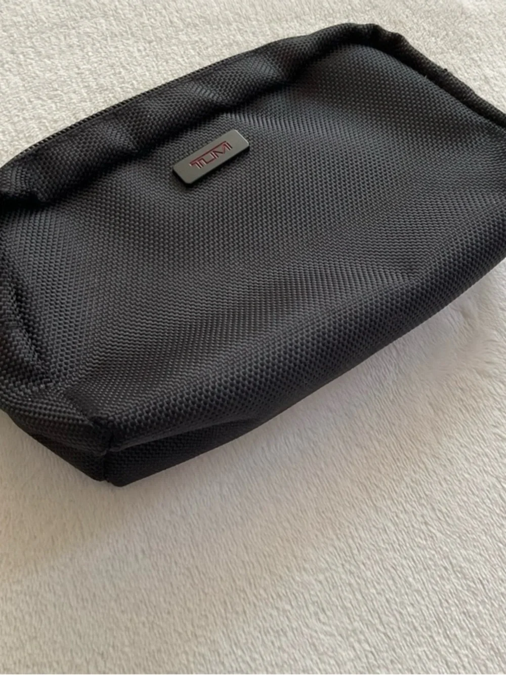 TUMI Delta Black Ballistic Nylon Travel Zip Pouch Toiletry Bag EUC